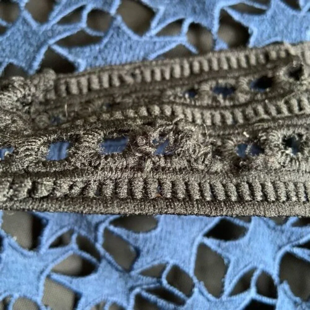 Few Moda Star Lace Mini Dress - Picture 7 of 11